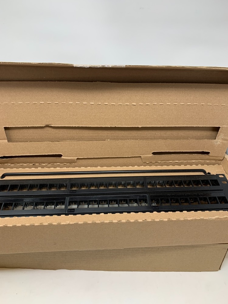 BELDEN AX101458 FLEX Modular Ethernet Patch Panel (BRAND NEW)