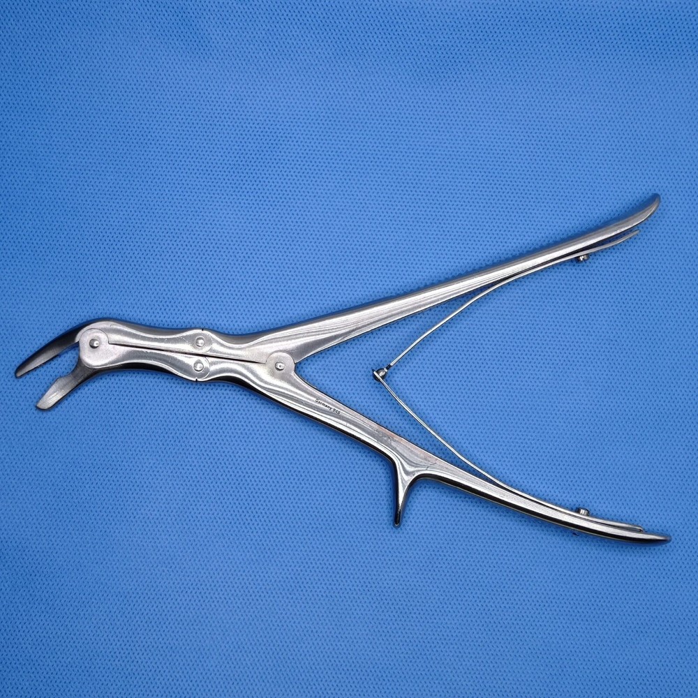 53-1046 Codman 42 Echlin Laminectomy Rongeur Double Action Angular 3mm
