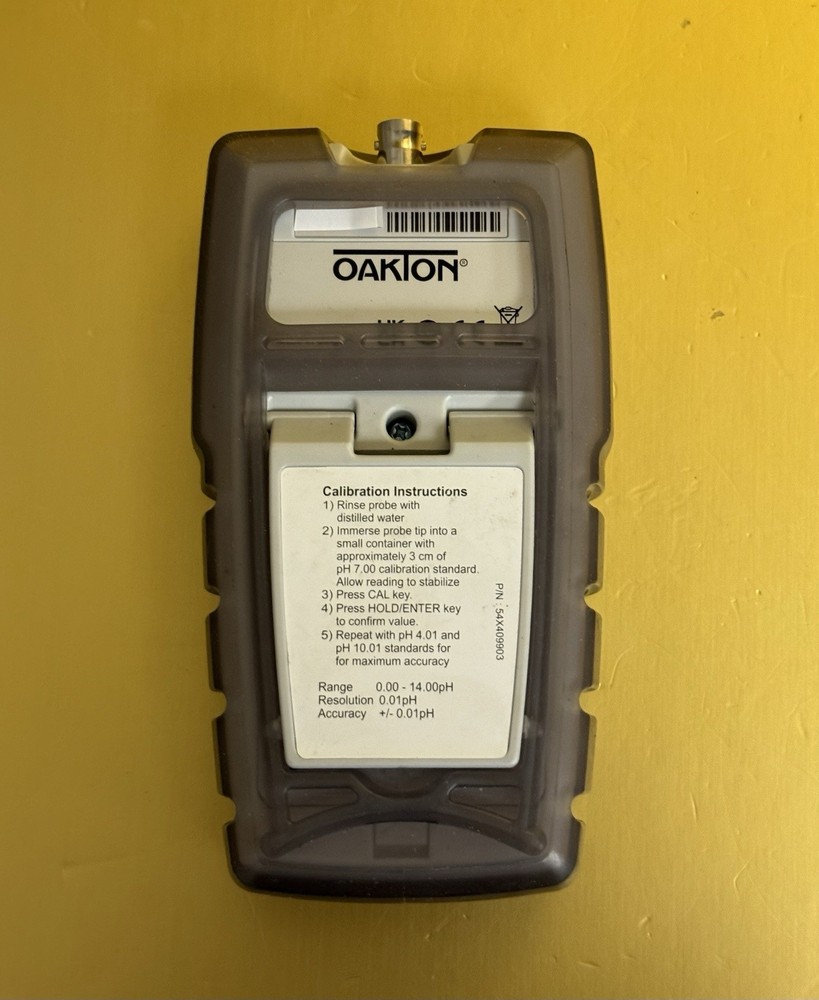 Oakton pH 5+ Handheld Meter without Probes 35613-52