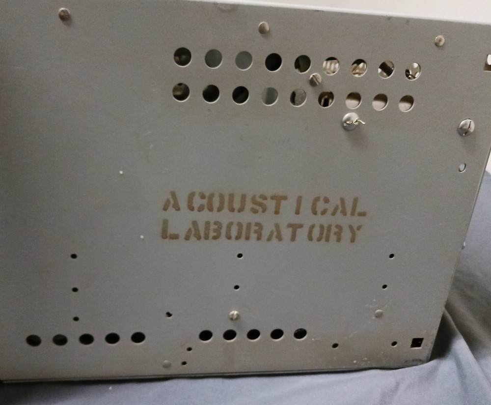 Hewlett Packard Model 206A Audio Signal Generator Delco Electronics