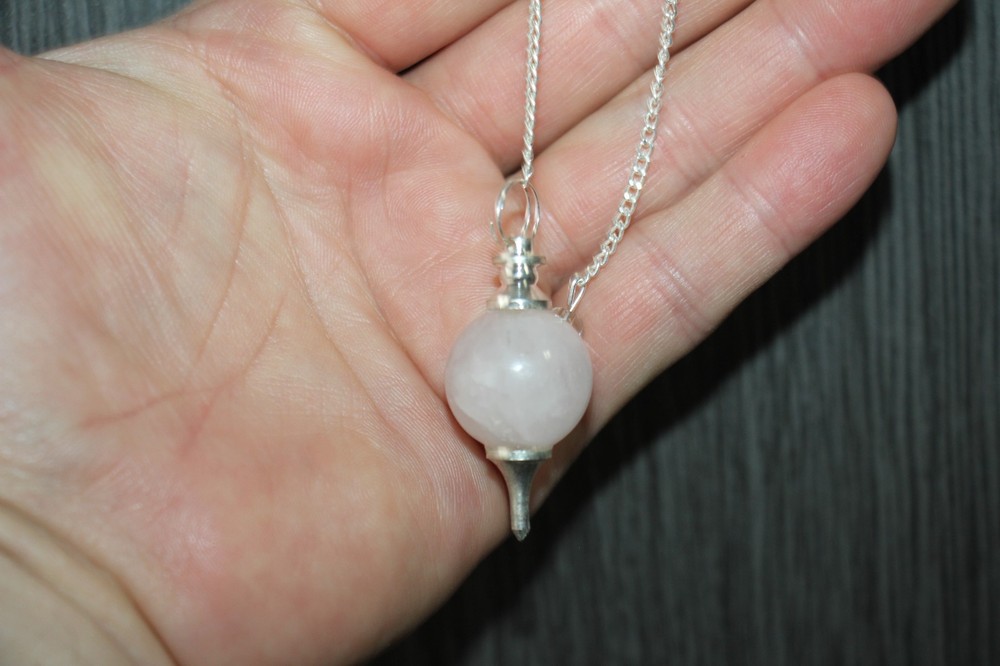 Rose Quartz Sephoroton Ball Sphere Crystal Dowsing Pendulum Divination Tool