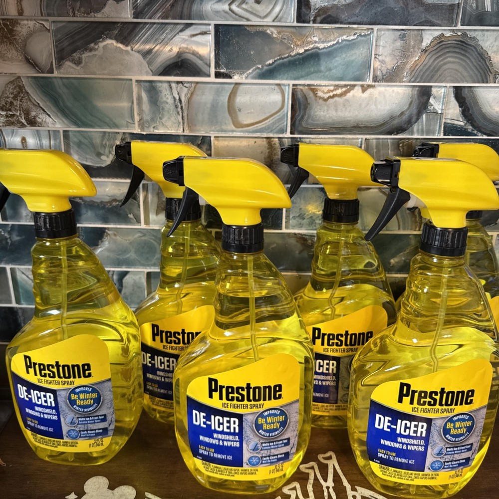 6 Prestone Trigger Spray Windshield De-Icer - 32 fl. oz. ea.