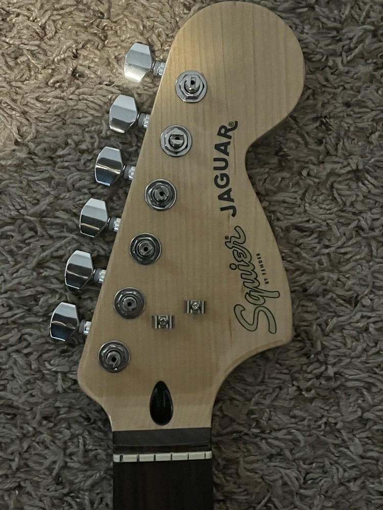 Squier Affinity Jaguar Neck Laurel Fretboard