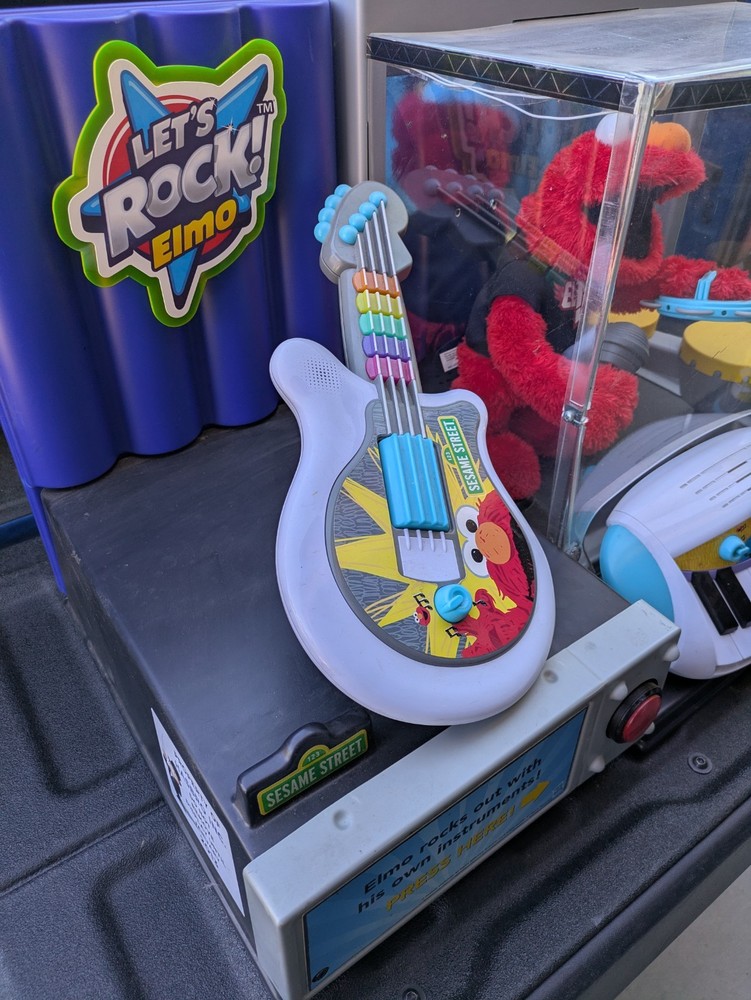 Let’s Rock Elmo Store Display