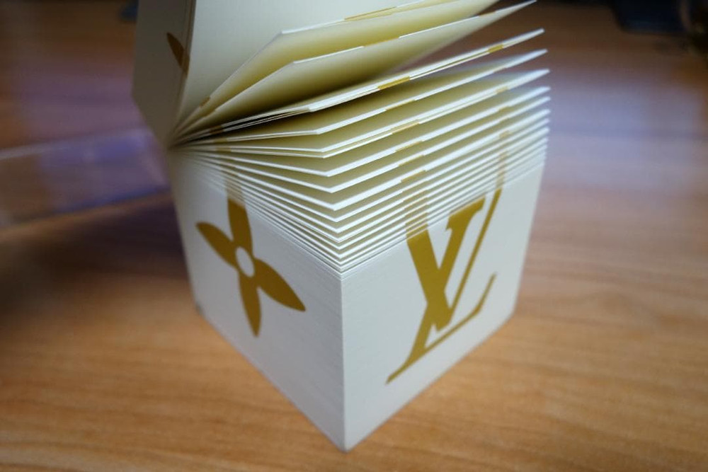 LOUIS VUITTON Notepad stationery cube Block Memo White Monogram sticky post it