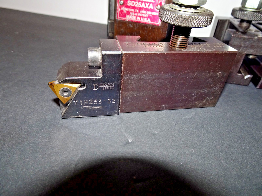 Dorian USA SD25AXA Quick Change Lathe Tool Post / 4 Tool Holders
