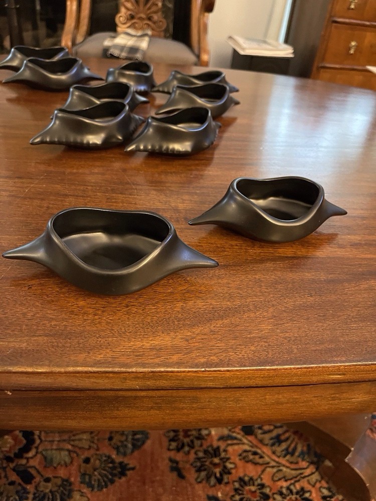 TenVintage Hall Ceramic Black Deviled Crab Dish, Elegant Appetizer Serving Dish￼