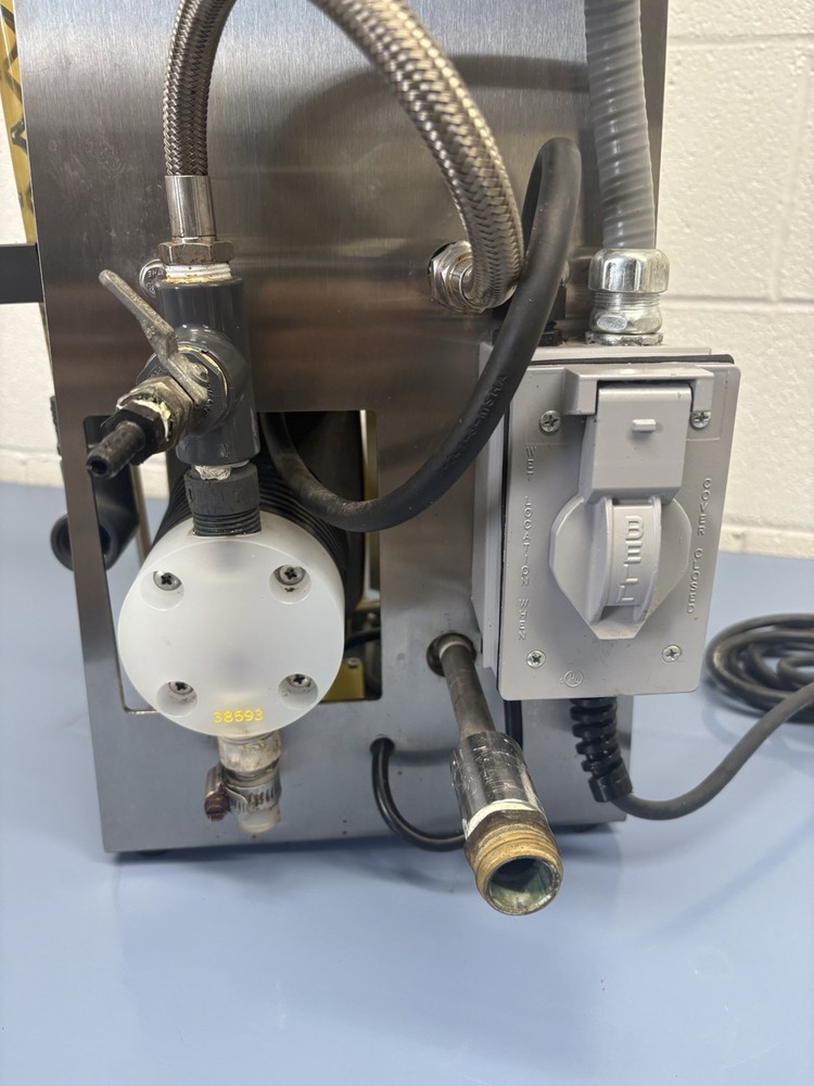 UGSI Chemical Feed Polyblend Polymer Feed System Part No. PB200-2 Mixing System
