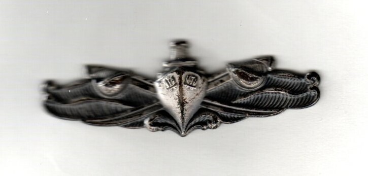 US Navy Silver Surface Warfare Badge.