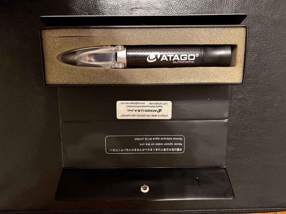 ATAGO Model 2491 Master Handheld Refractometer – Water-Resistant, Open Box