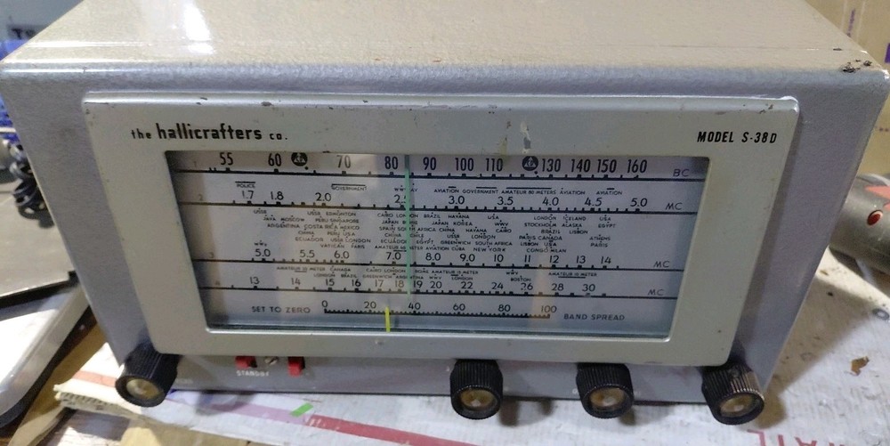 Hallicrafters S - 38D Rec. I WAS TOLD NEW TUBES AND RECAP Part Not Working