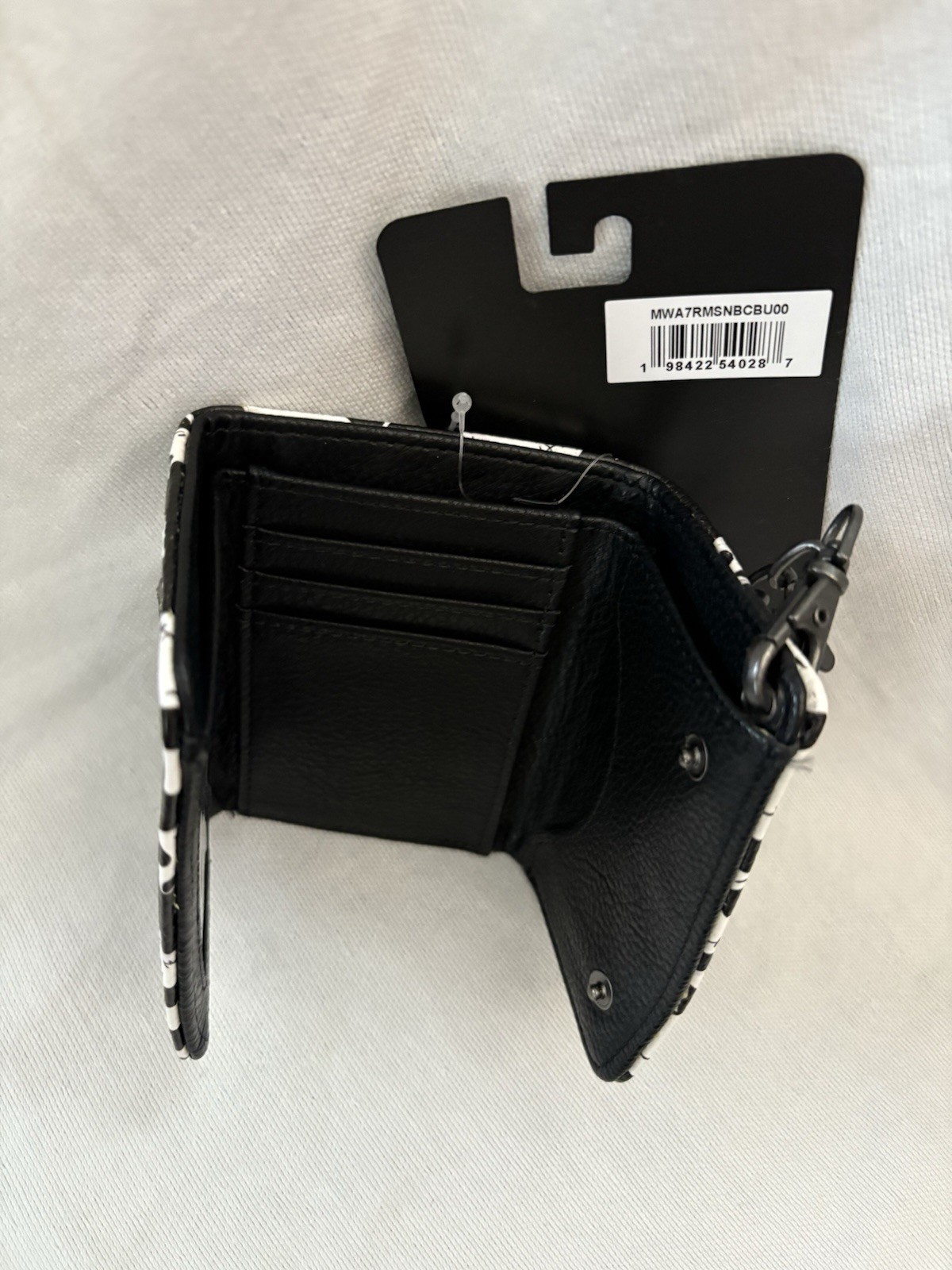 NEW DISNEY Nightmare Before Christmas Wallet with Chain Jack Skellington Heads