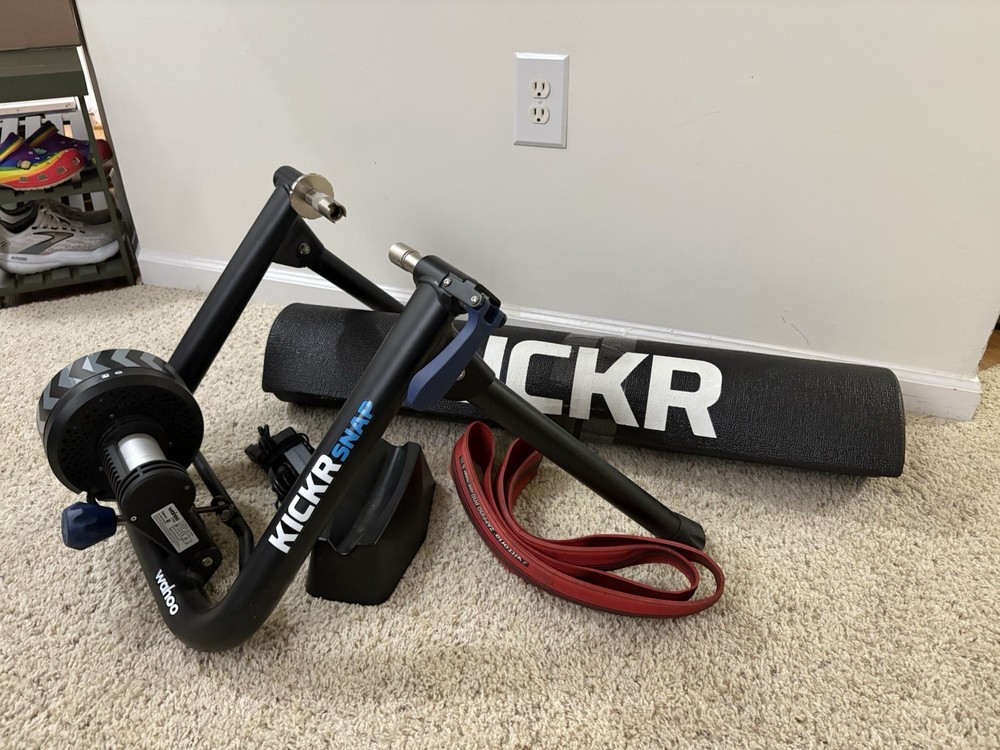 Wahoo Kickr Snap Bike Trainer