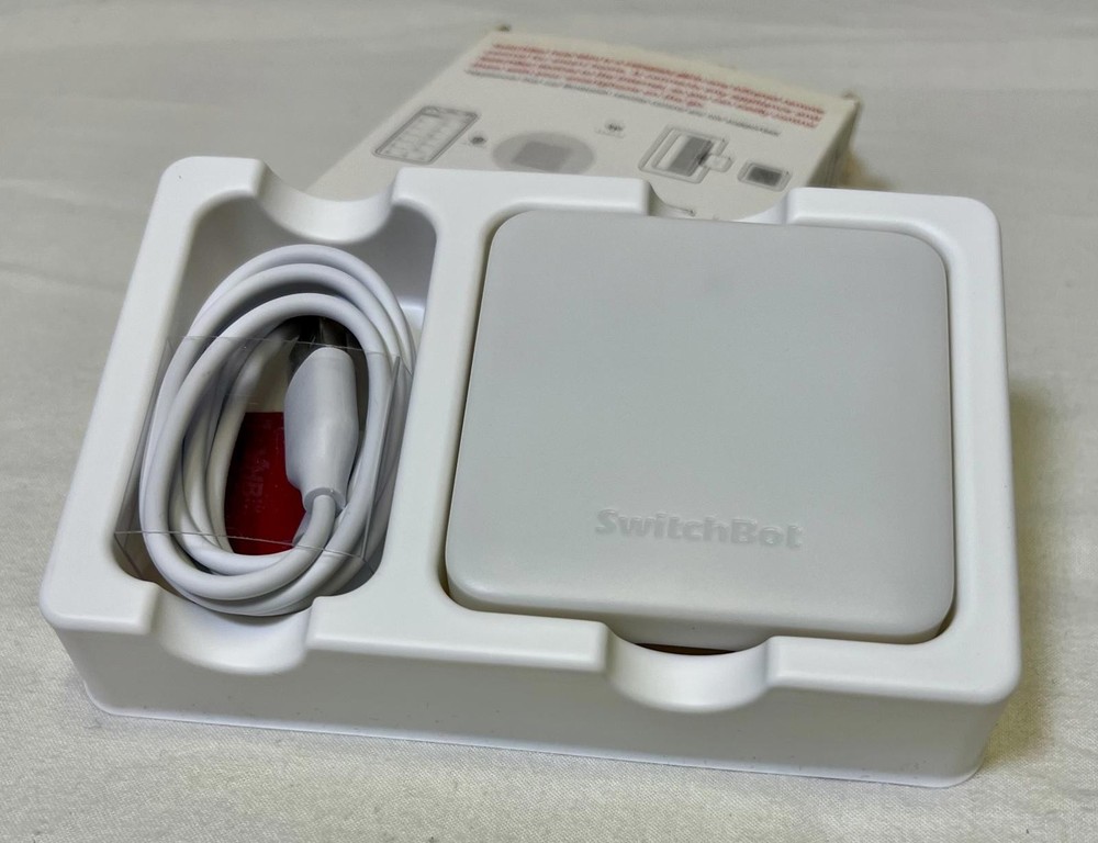 SwitchBot Hub Mini Wi-Fi Home Appliances Smart Remote Control - White