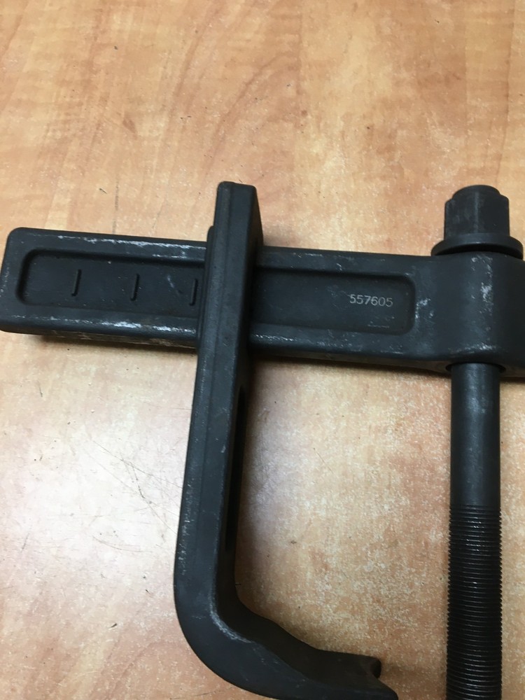 OTC Tools Hub Grappler Puller 6575-1