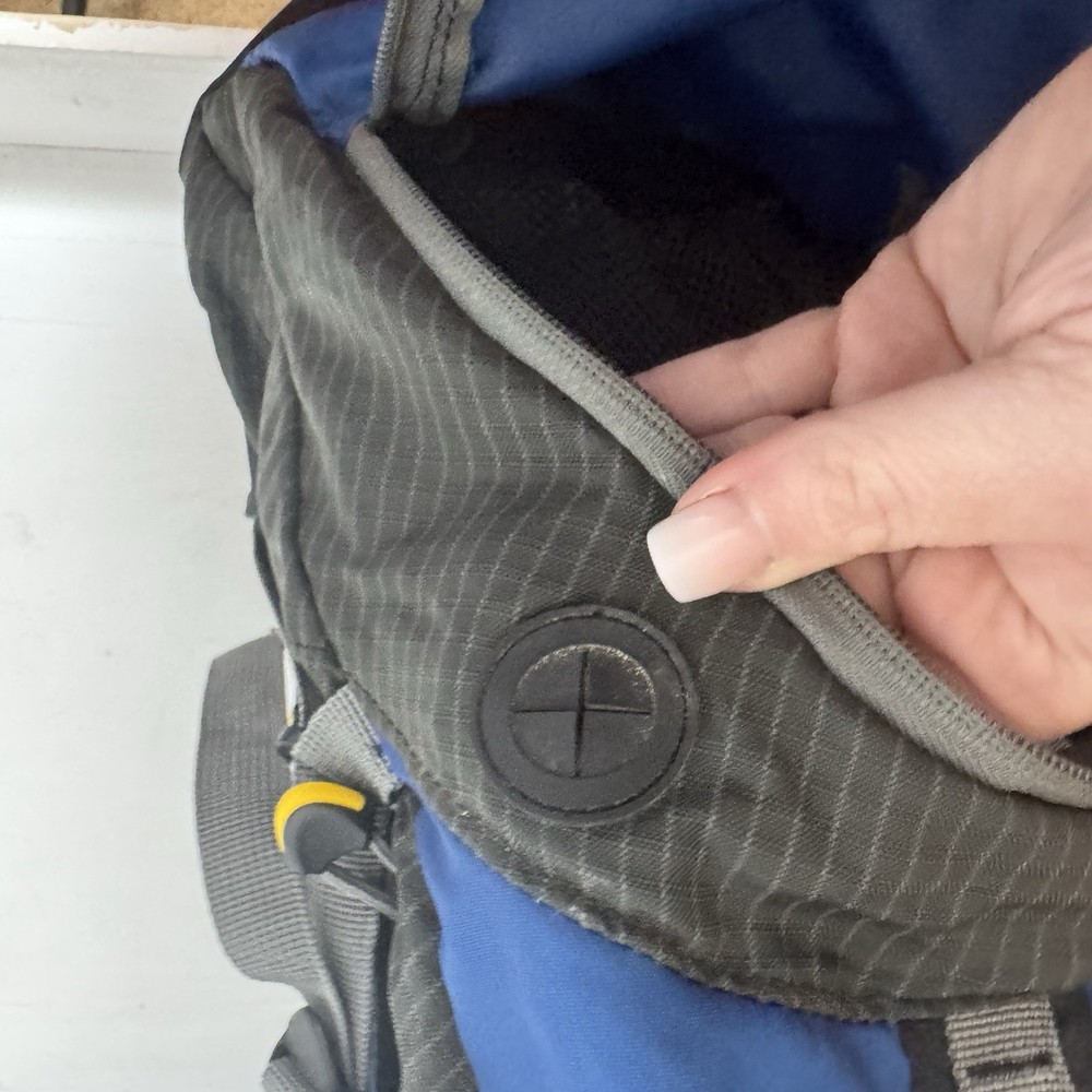 Camelbak Cloud Walker Hydration Hiking Backpack-Blue Grey Black - No Bladder