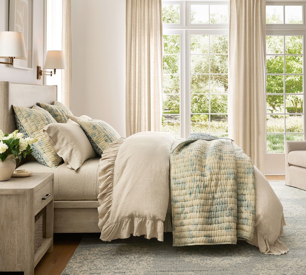 Pottery Barn Floral Cloud Reversible Quilt
