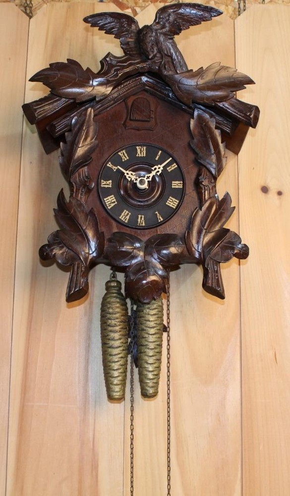 Antique American Cuckoo Clock Co. Cuckoo Clock