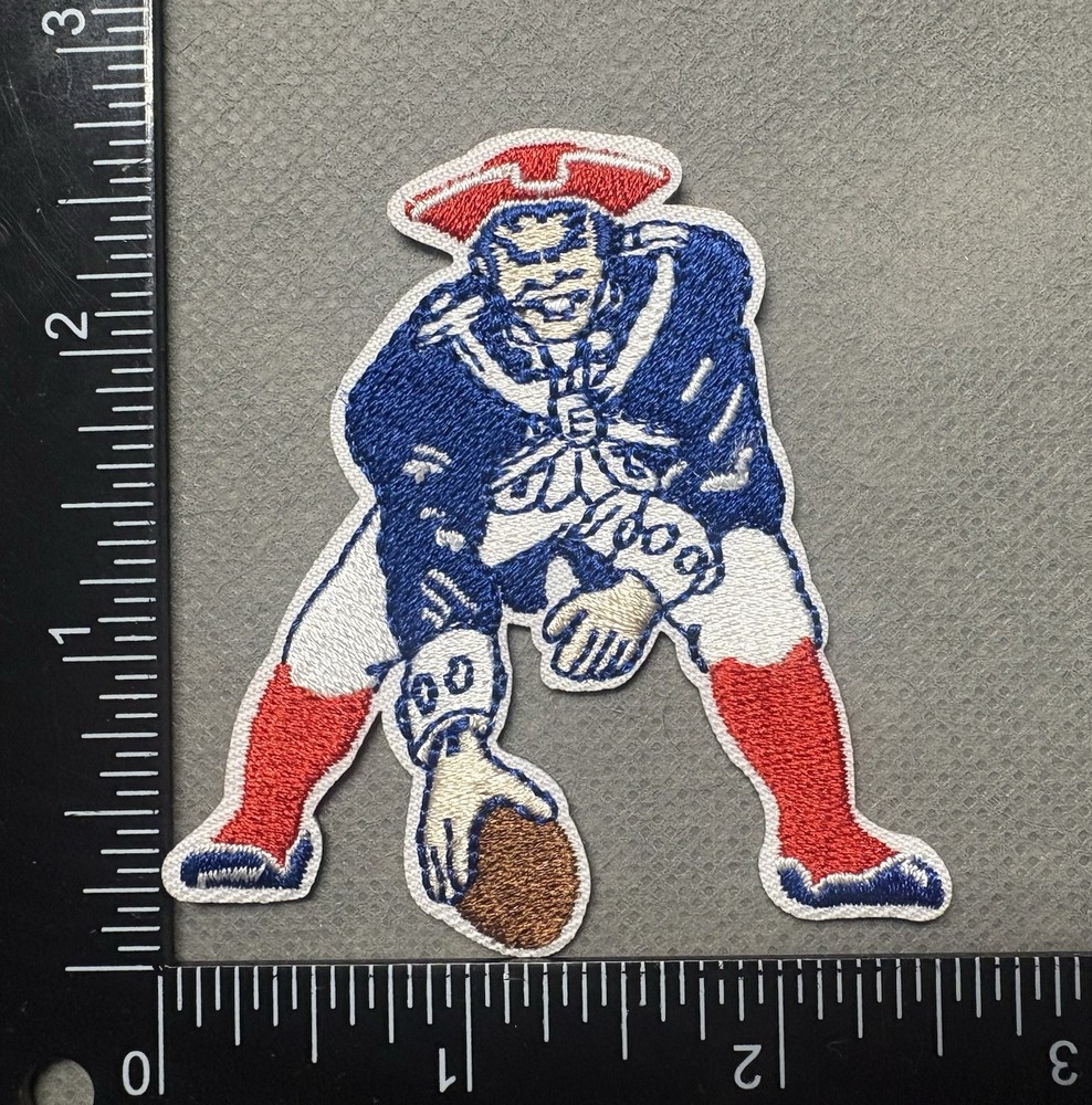 NEW ENGLAND PATRIOTS IRON ON EMBROIDERED PATCH