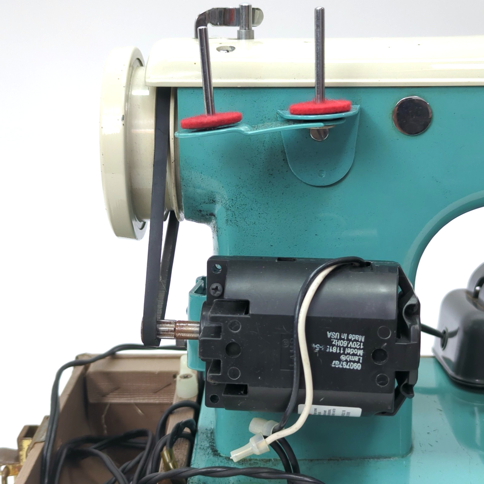 Vintage Brother Model 190 Turquoise Metal Case Robust Durable Straight Stitch