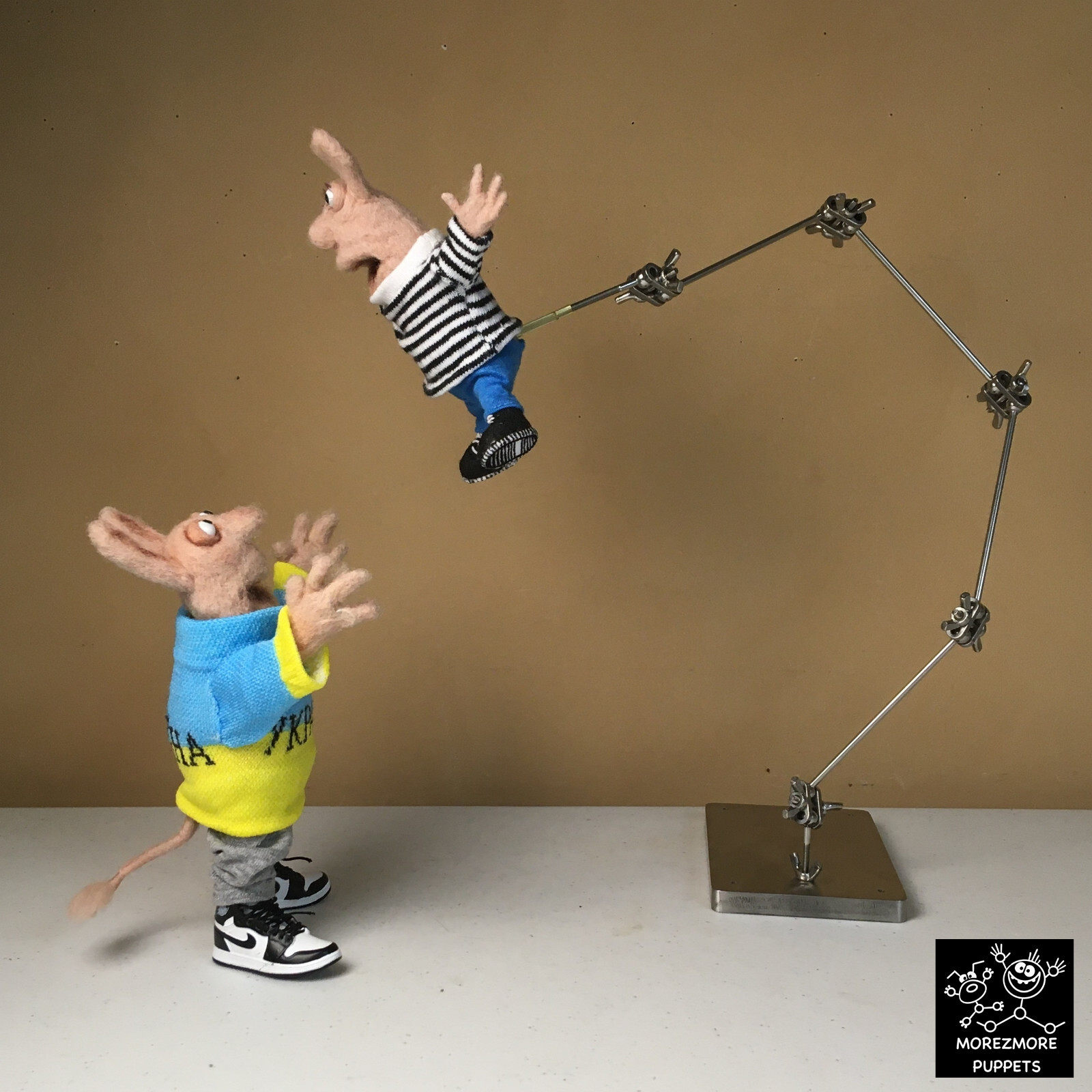 M00312 MOREZMORE HPA Stop Motion Animation Puppet Rig Arm Kit