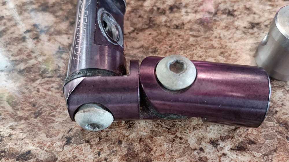 Doinker Adjustable Bracket Archery Purple