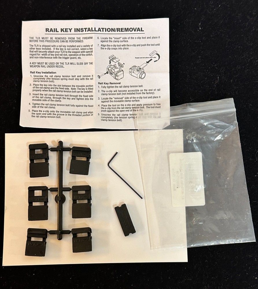 STREAMLIGHT TLR-7 Weapon Mounted Tactical Flashlight with EXTRAS! Nice!! 110