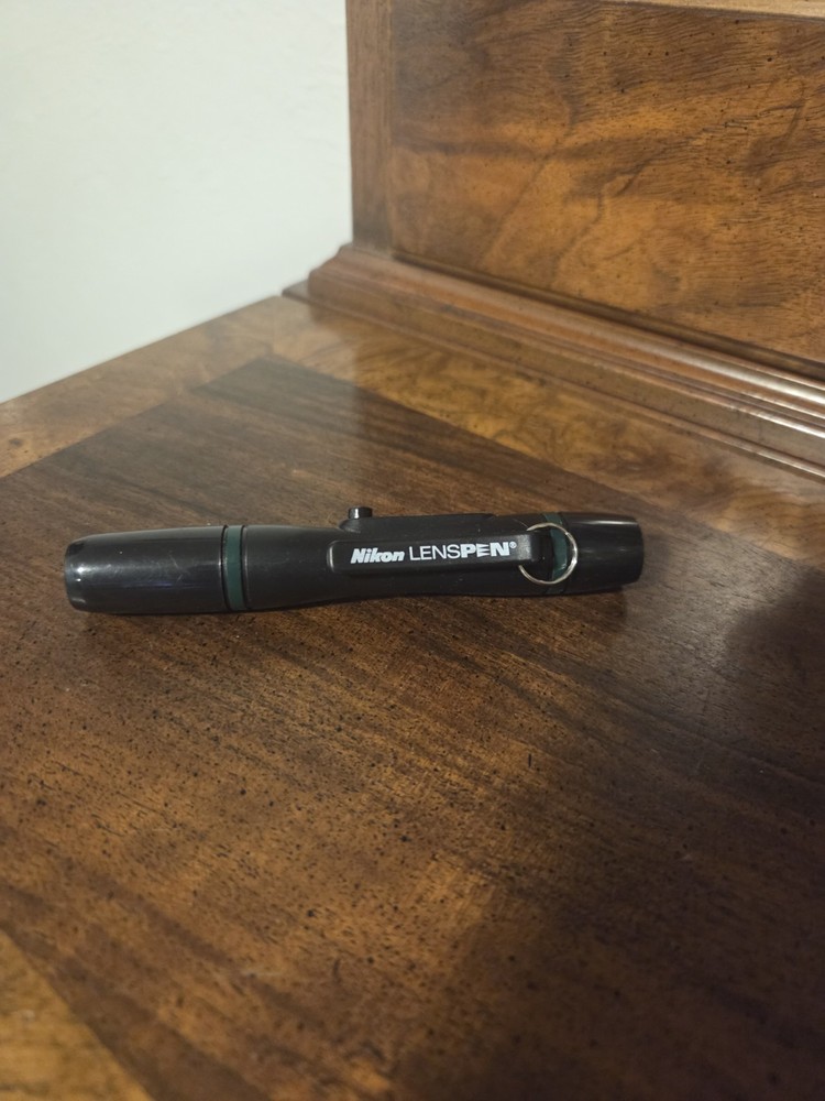 Nikon LensPen Cleaning Pen 7072