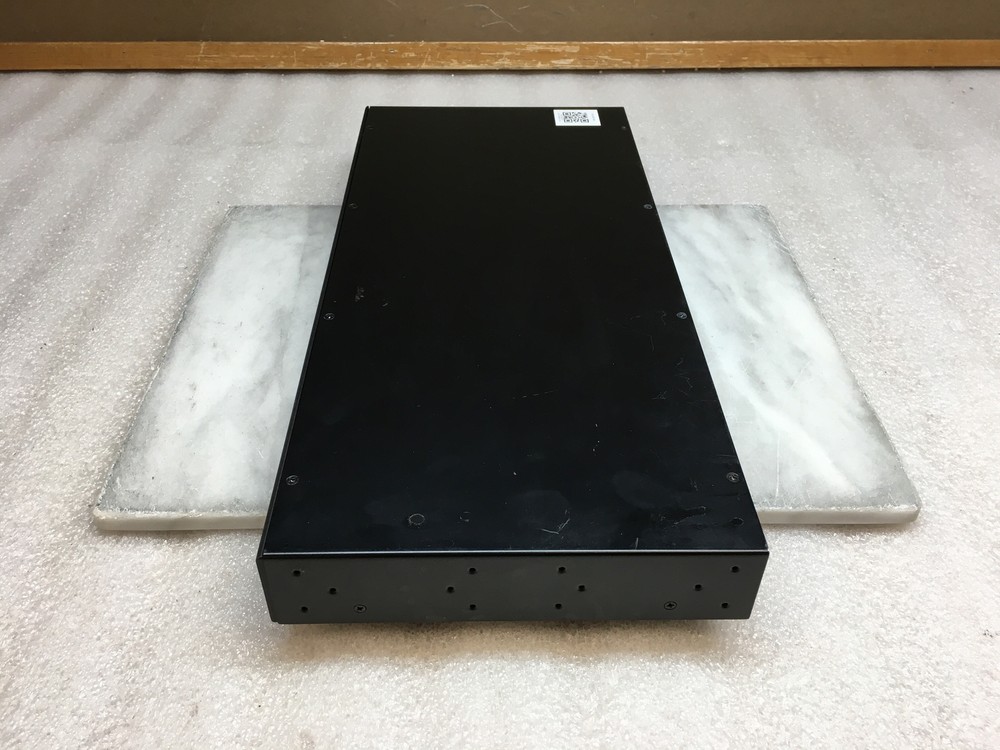 Shinybow 4x4 VGA Matrix Routing Switcher