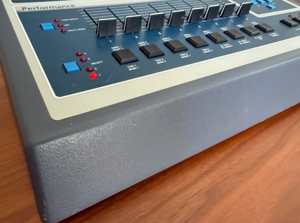 E mu SP12 TURBO Sampling Drum Machine SP-12