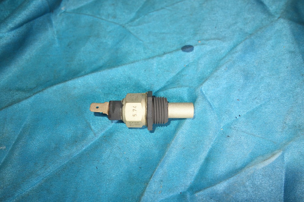 BMW e10 2002 e3 e9 temperature switch intake system temp switch intake system CS