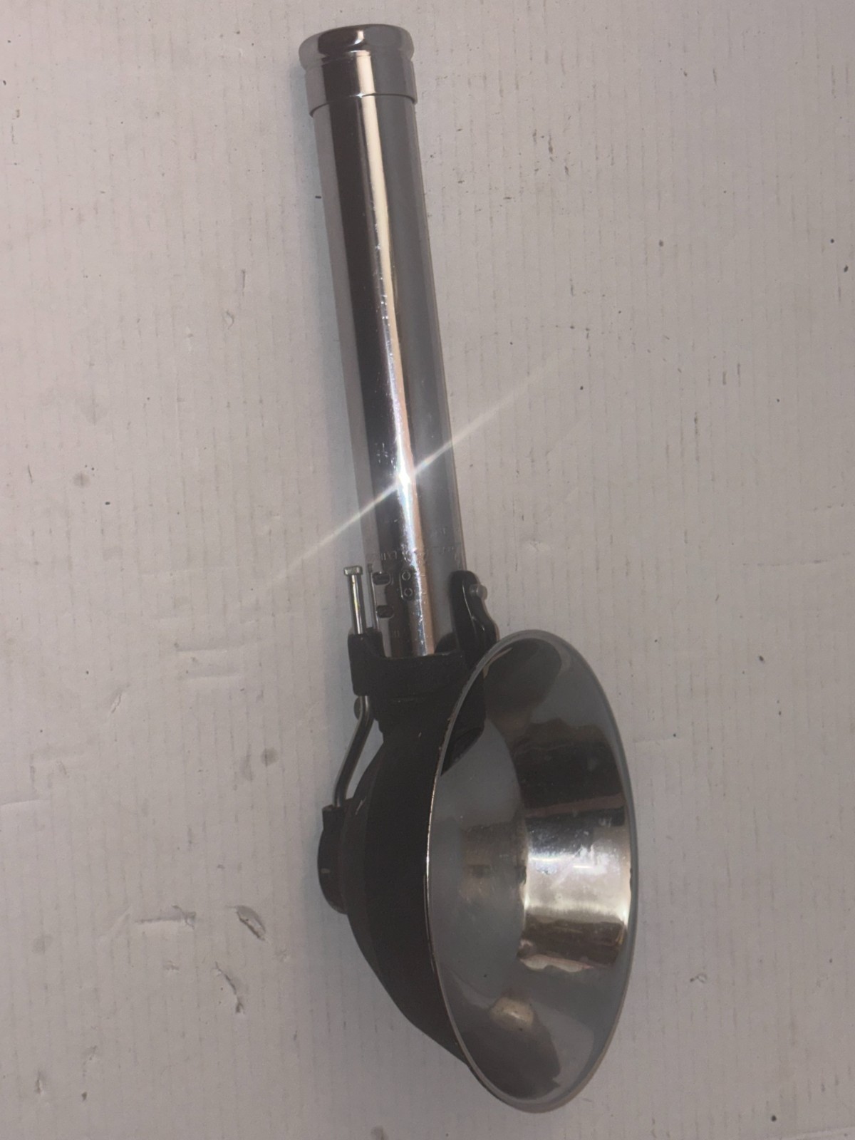 Vintage Heiland Synchronar camera flash & reflector 3 cell light sabre Star Wars