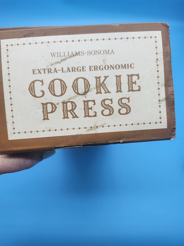 Williams-Sonoma Extra-Large Ergonomic Cookie Press 16 Discs Complete Baking Tool