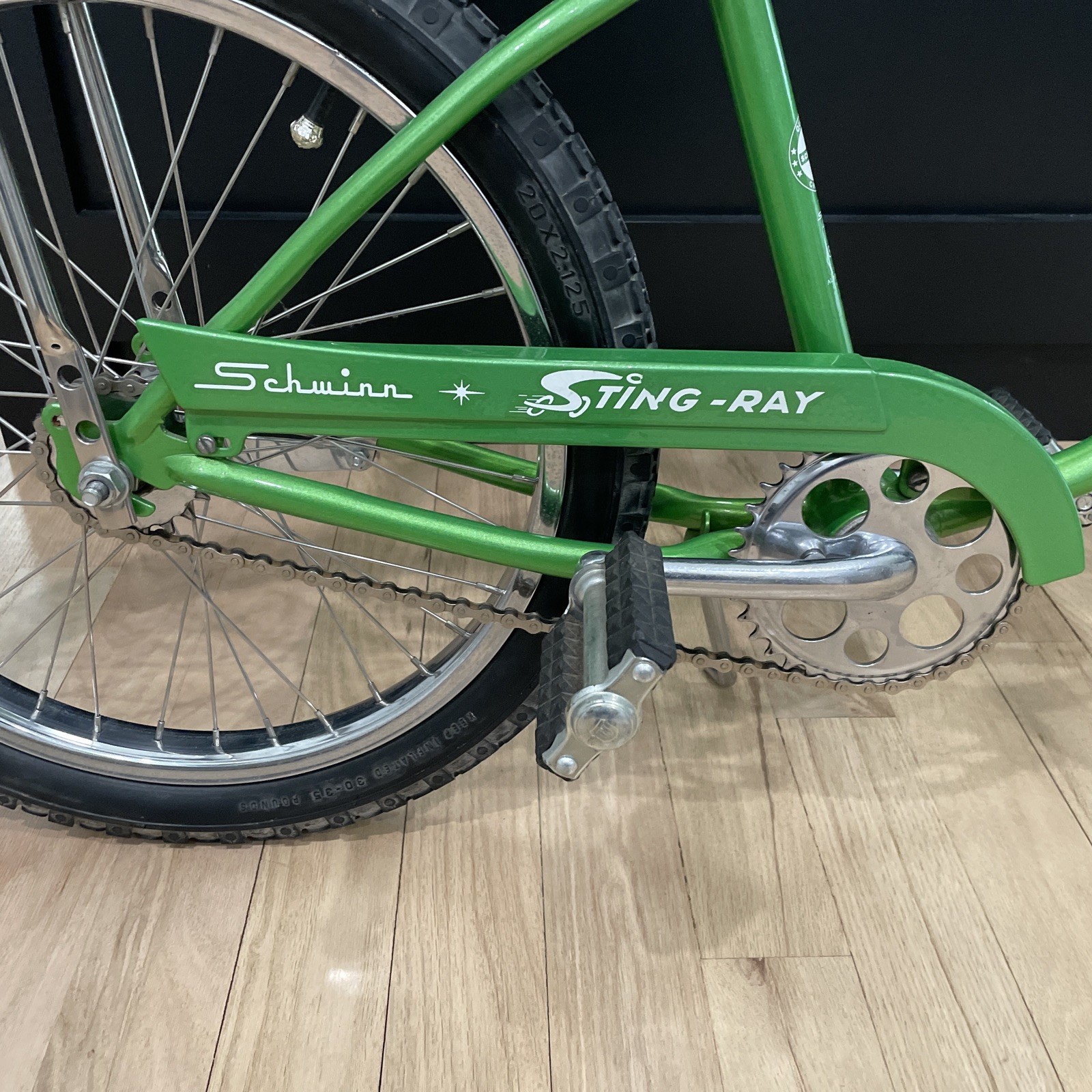 Schwinn Stingray 1963 1/2 Flamboyant Lime Green Solo Polo (Beautiful)