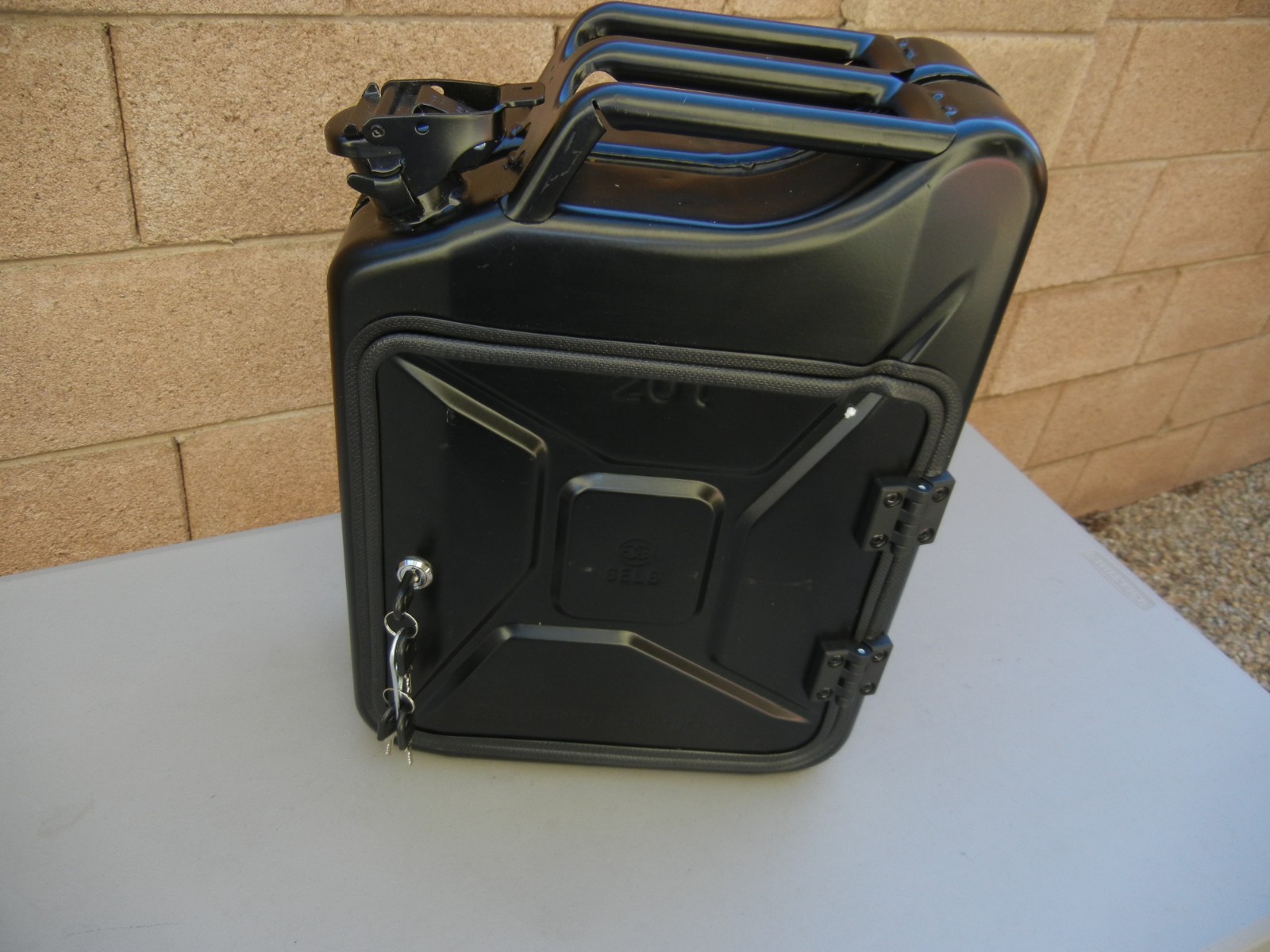 Handmade Jerry Can Mini Bar Personalized ('Mark') Liquor Cabinet Gift, NEW-OTHER