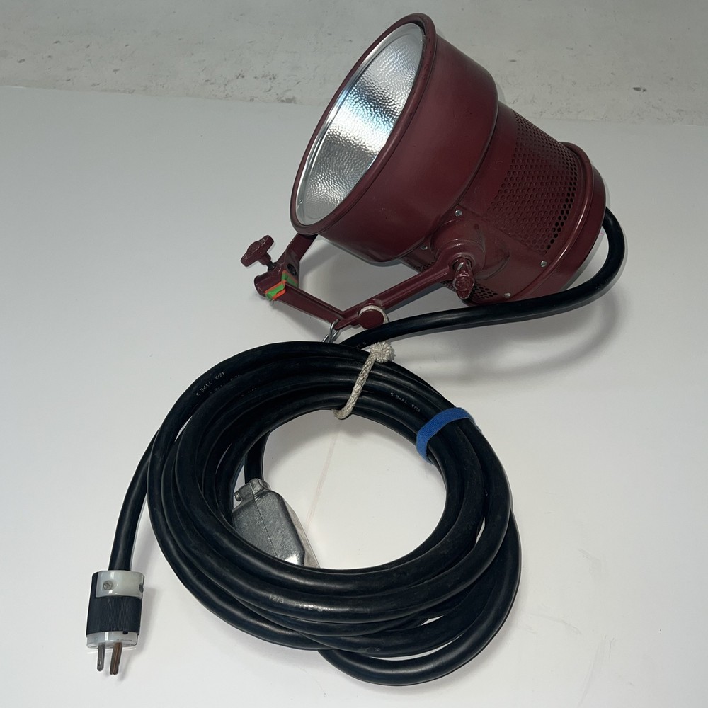 Mole Richardson Mighty-Mole 2000W Flood Light (Type 4091)