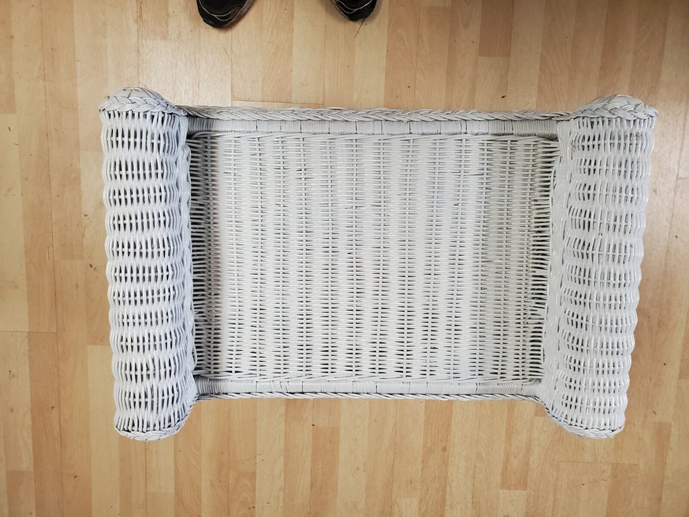 Ottoman/ Bench
