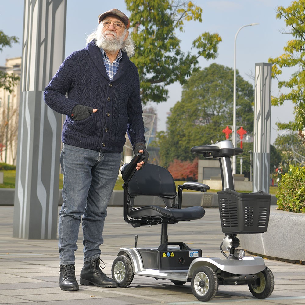 Electric mobility scooter suitable for elderly and disabled users 250W Motor