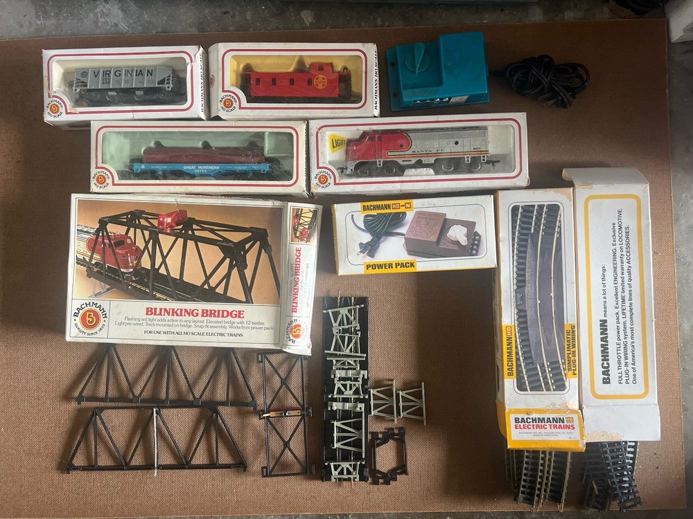 HO Scale Trains. Bachman.Tyco