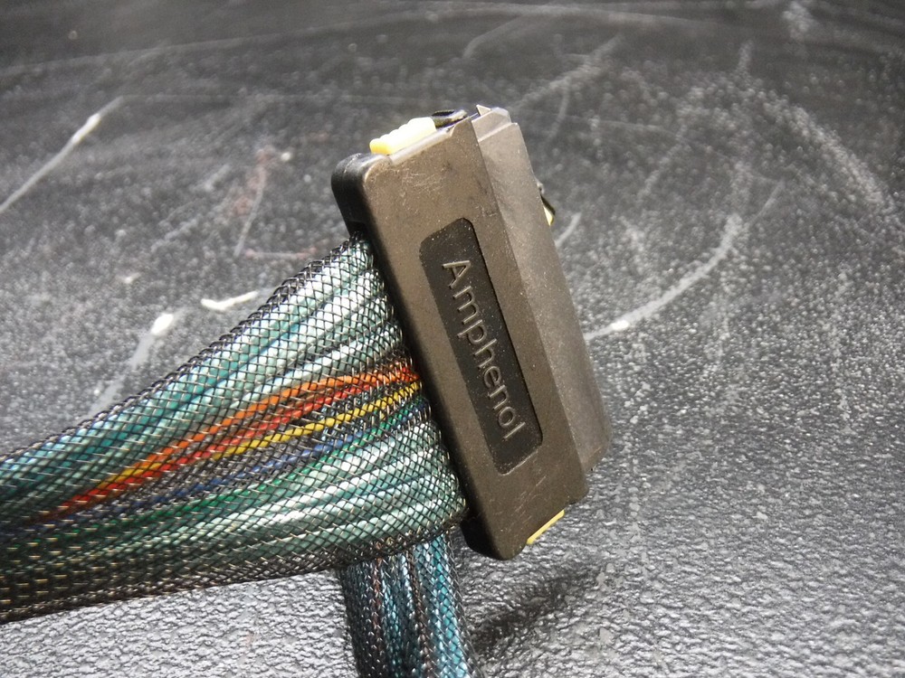 Amphenol 729-4411262 Cable