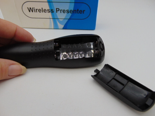 Qui Technology Wireless Presenter Clicker & Laser Pointer 2.4GHz USB Receiver