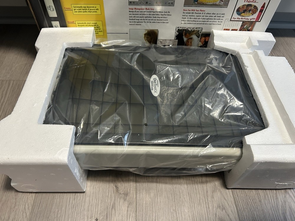 Visioneer One Touch 5800 USB Flatbed Scanner NEW IN BOX