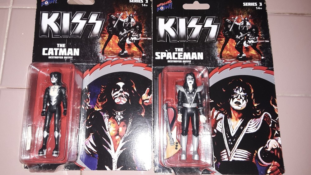 3 Kiss figures from the Destroyer era. Bif Missing Gene Simmons