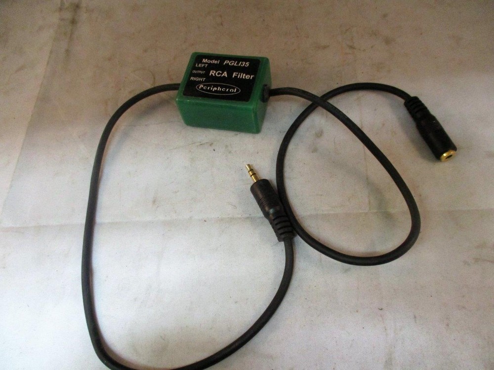 Peripheral PGLI35 3.5mm Ground Loop Insulator