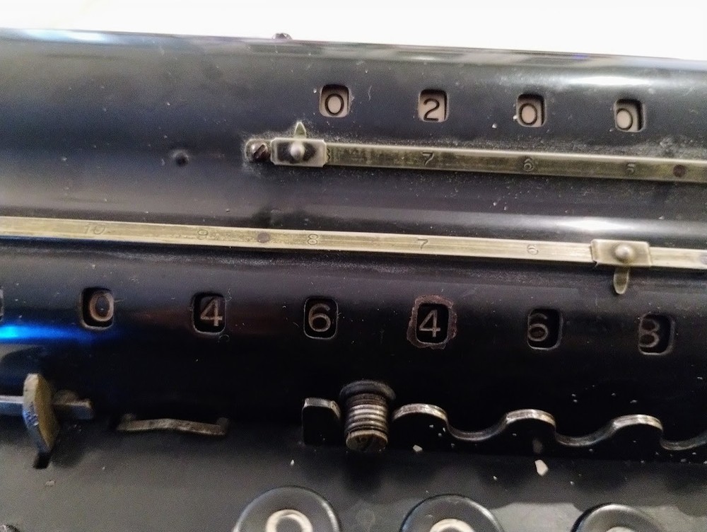 Antique fully working 1918 Monroe Calculator Model G / Adding Machine