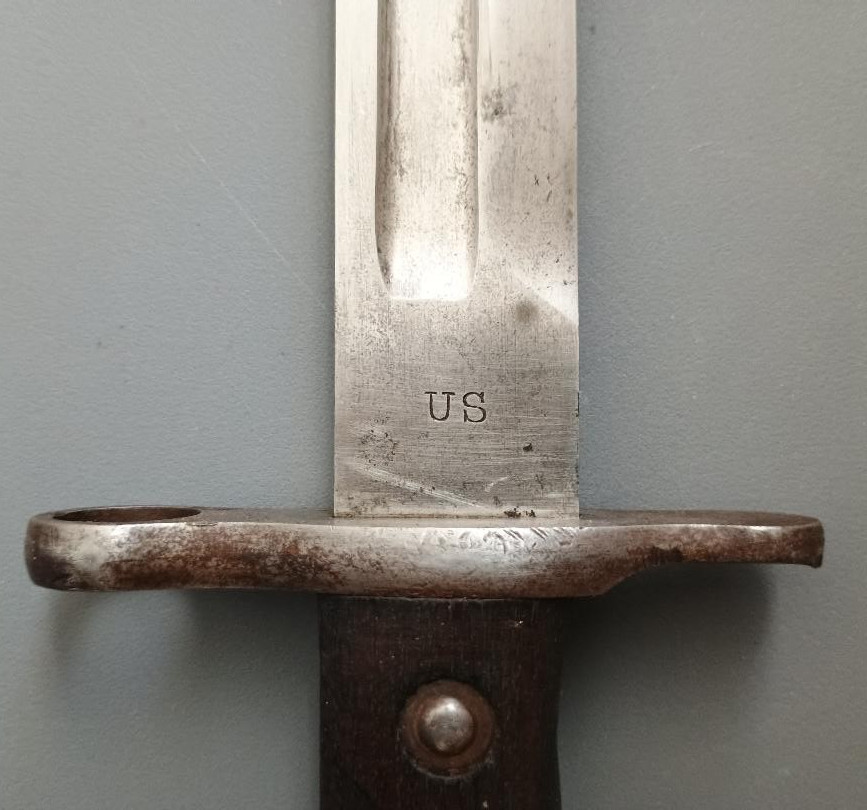 US M1892 KRAG BAYONET AND SCABBARD DATED 1902 VERY GOOD