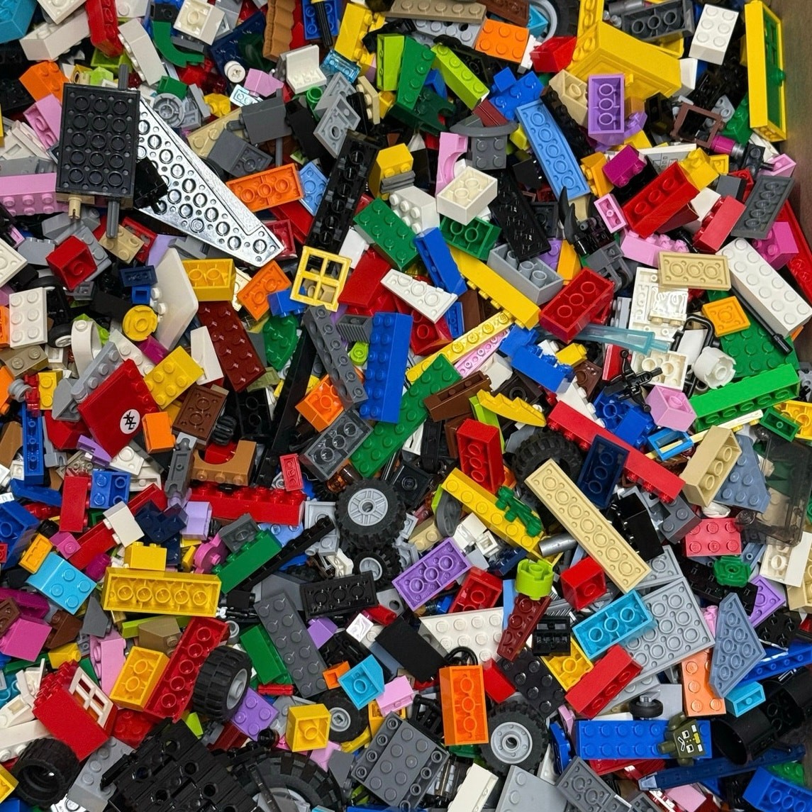 Mixed Lot of 29 lbs of Legos