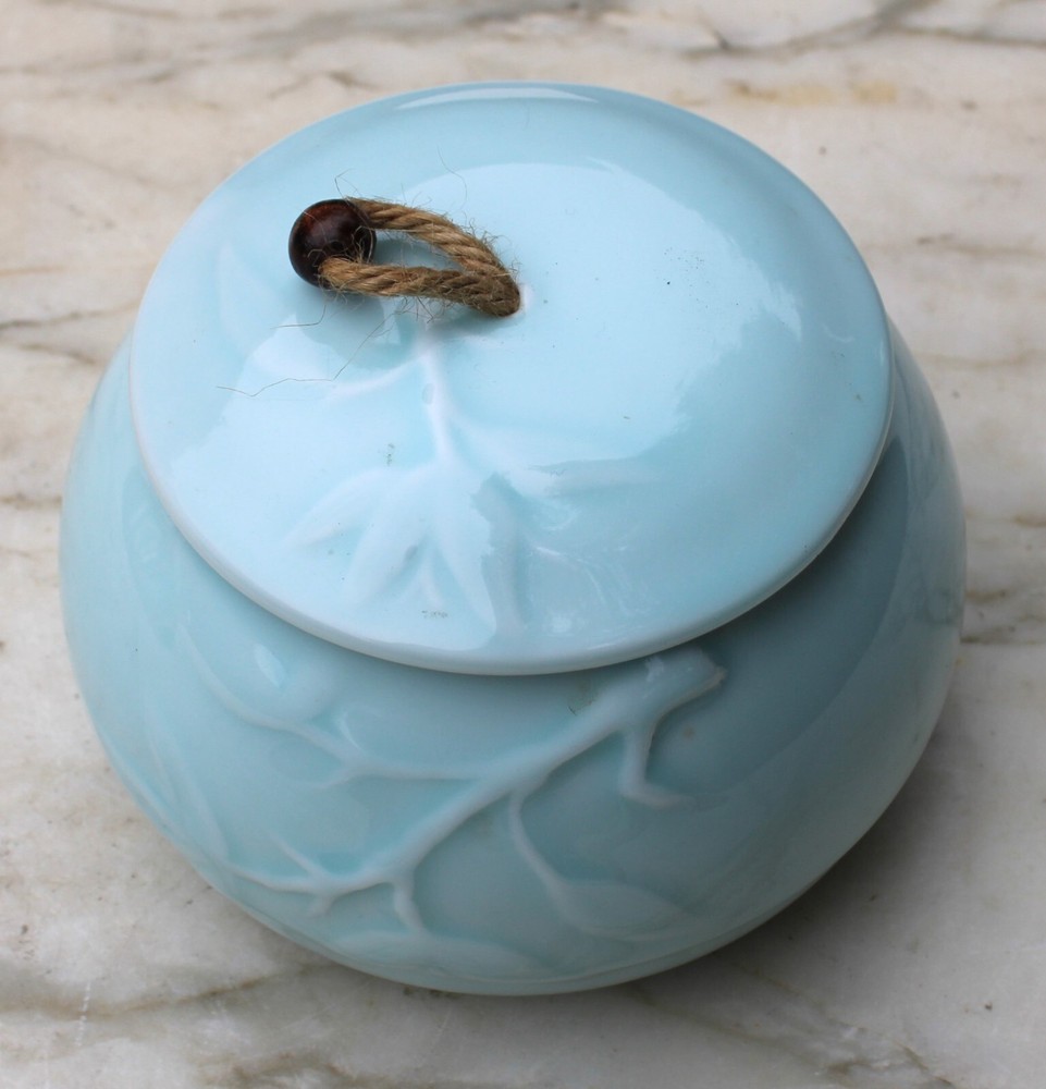 Ceramic Light Blue Pet Urn with Embossed Vines