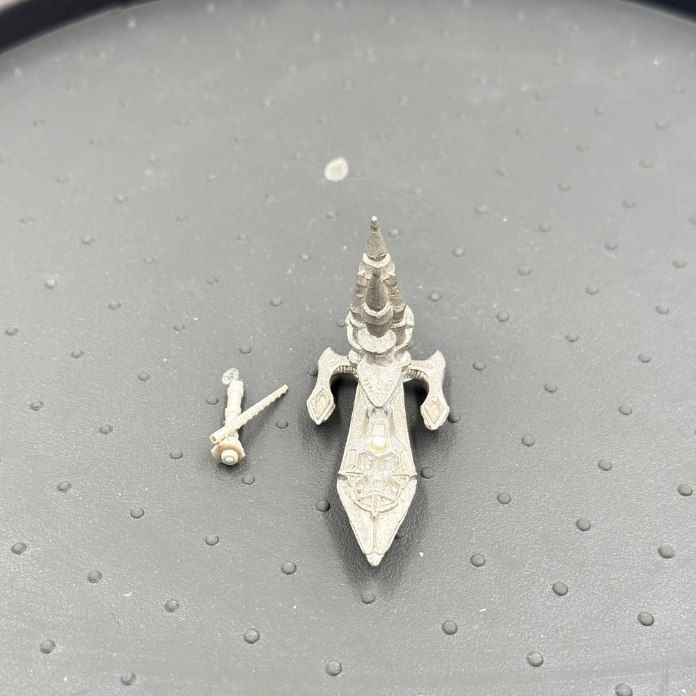 Games Workshop Man o' War High Elves Dragonship Base