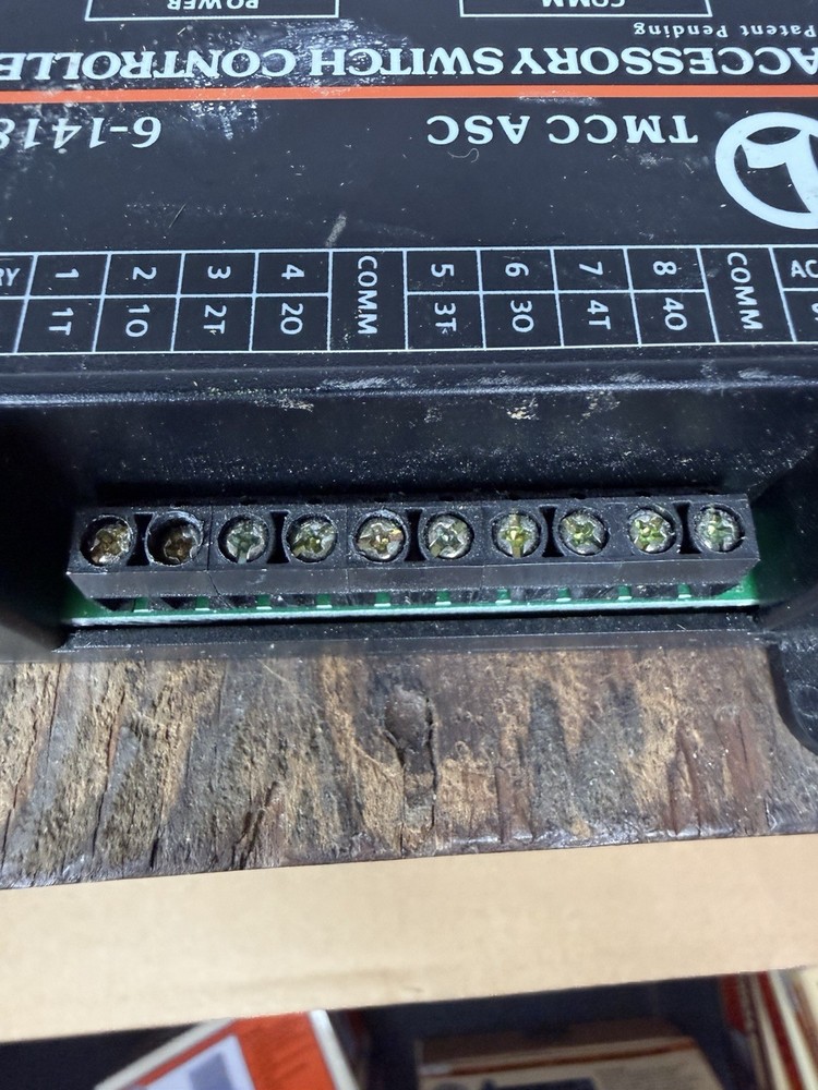 Lionel TMCC Accessory Switch Controller TCC 6-14182 Original Box Lightly Used